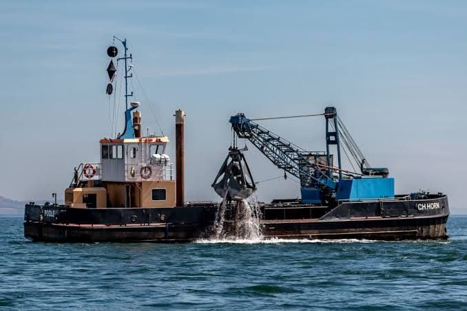 Heavy industrial machinery and dredging equipment